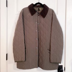 NWT Barbour “Classic Eskdale” Olive Green Men’s Quilted Hunting Jacket, Medium